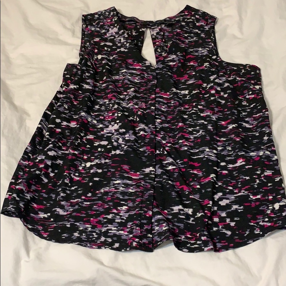 BANANA REPUBLIC TANK TOP